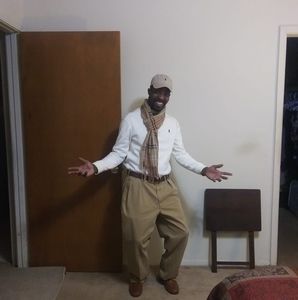 Meet your Posher, Kenyarda